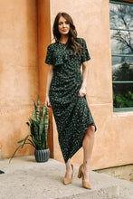 Load image into Gallery viewer, Green Forest Ruched Dress