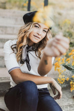 Load image into Gallery viewer, FALSE