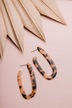 Load image into Gallery viewer, Shaped Like U Tortoiseshell Earrings
