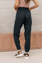 Load image into Gallery viewer, Zipper Cargo Joggers in Black
