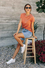 Load image into Gallery viewer, Colorful Collar Stitch Tee in Coral

