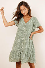 Load image into Gallery viewer, Sue Button Down Dress in Green
